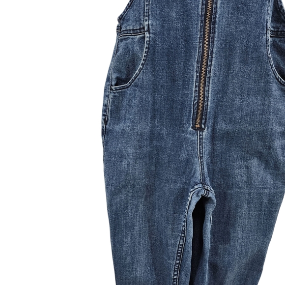 Free People Women's Zip Front Tapered Leg Denim Dungarees - Picture 3 of 10